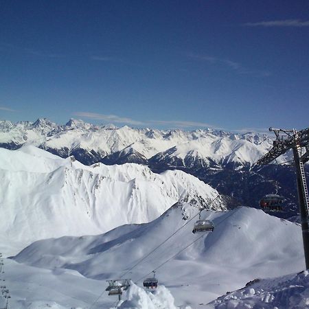Gasthof Hirschen Pfunds Exterior foto