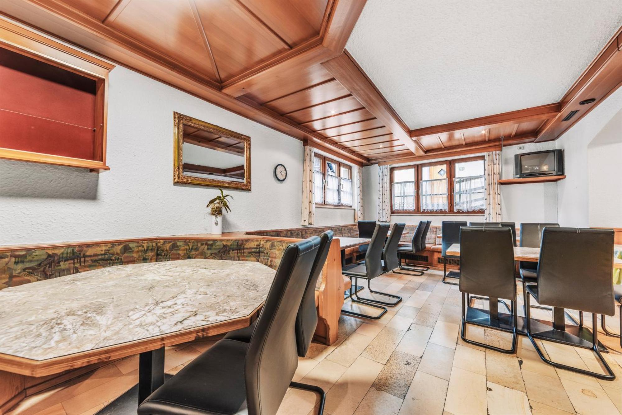 Gasthof Hirschen Pfunds Exterior foto